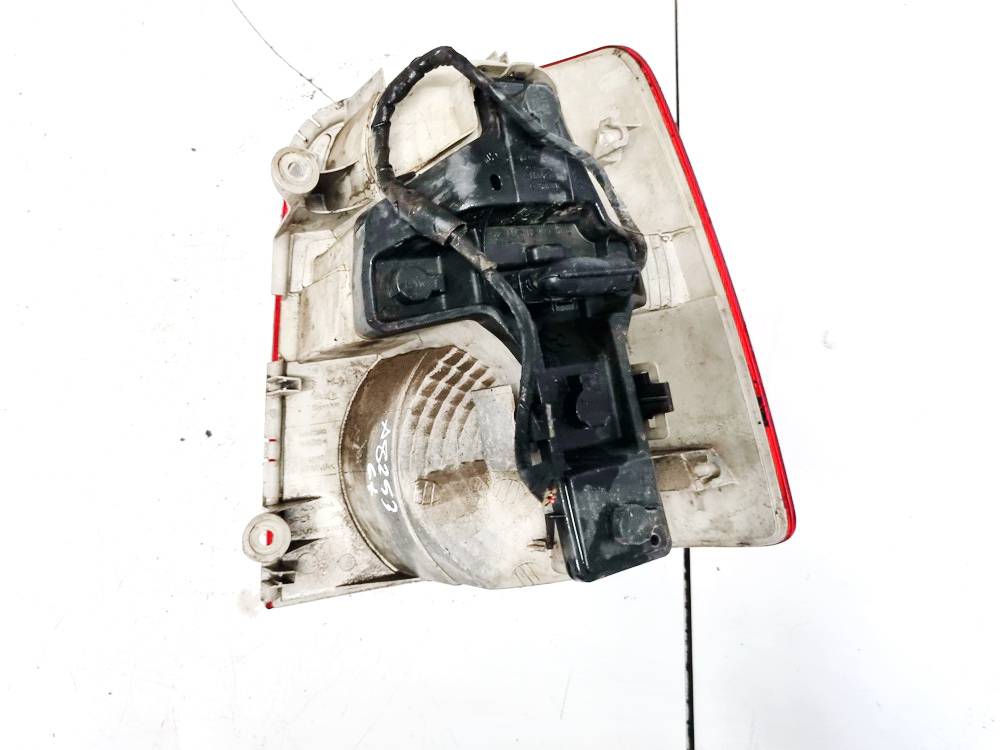 1T0945095 Volkswagen Touran 2005 Feu arriere principal gauche - Thumbnail 2
