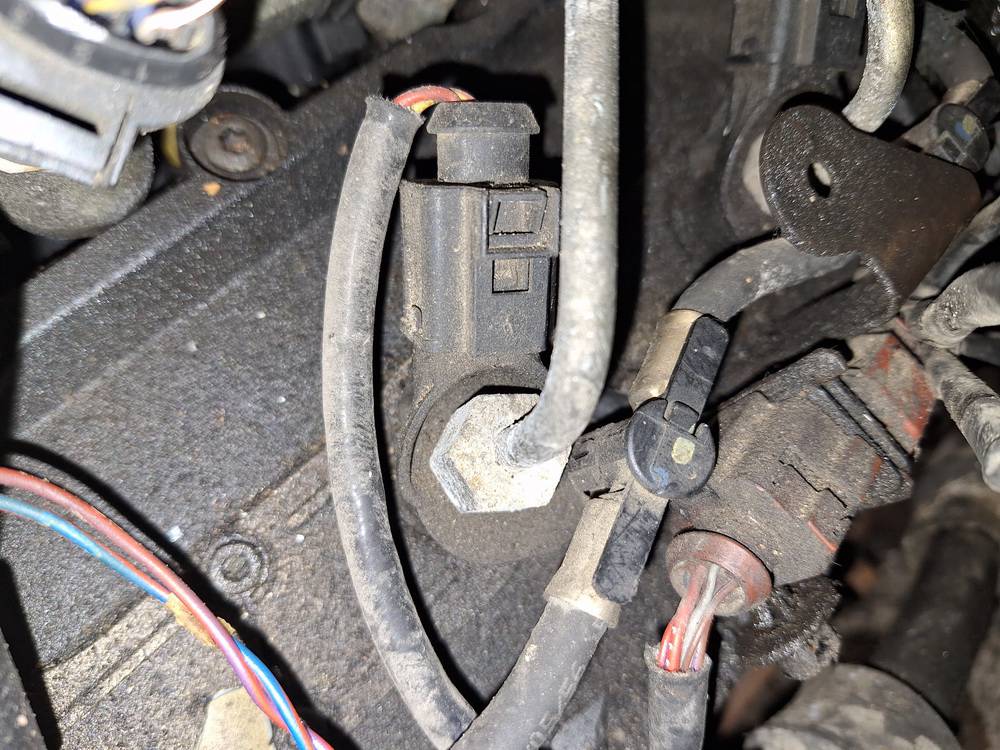 Audi A6 2005 Fuel Injector - Thumbnail 2