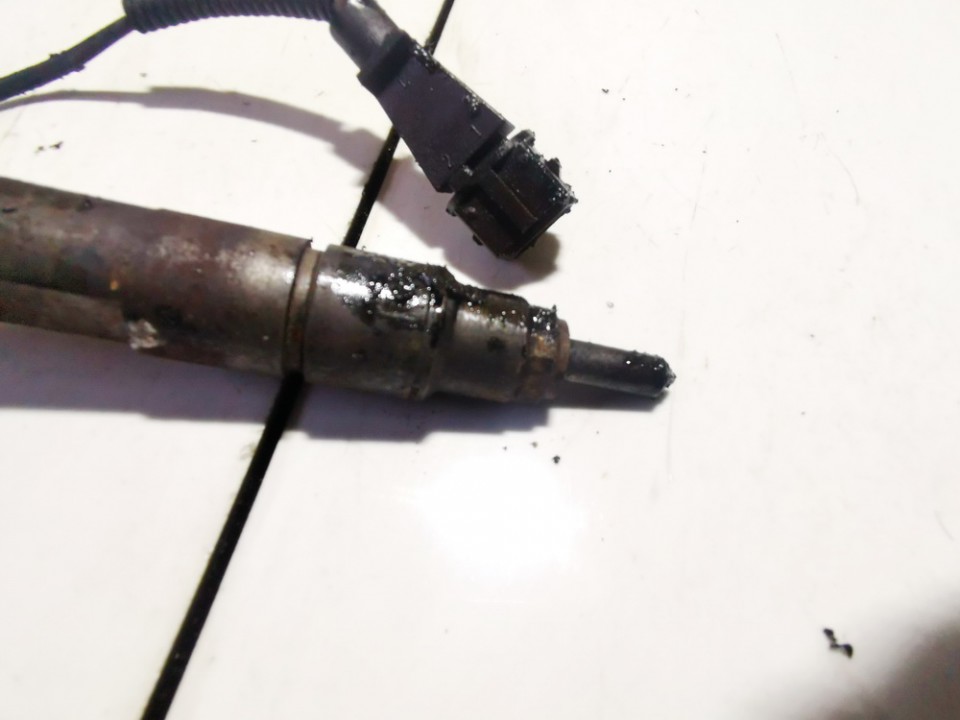038130202B Seat Leon 2002 Fuel Injector - Thumbnail 3