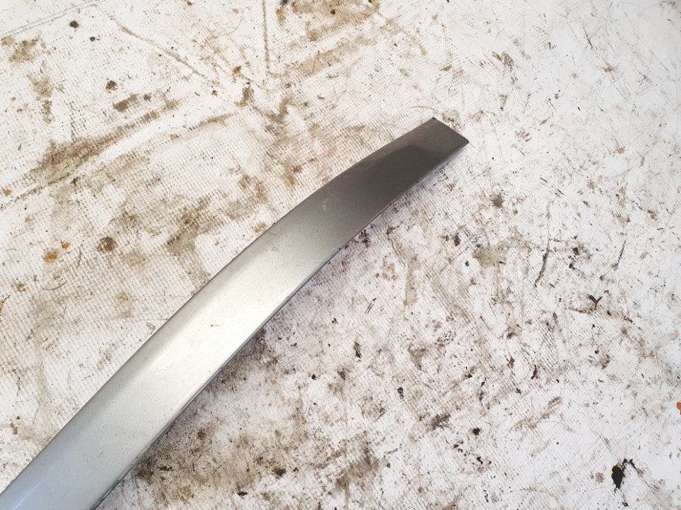 Audi A6 2001 Puskurin muovilista - EDESSÄ OIKEALLA - Thumbnail 3