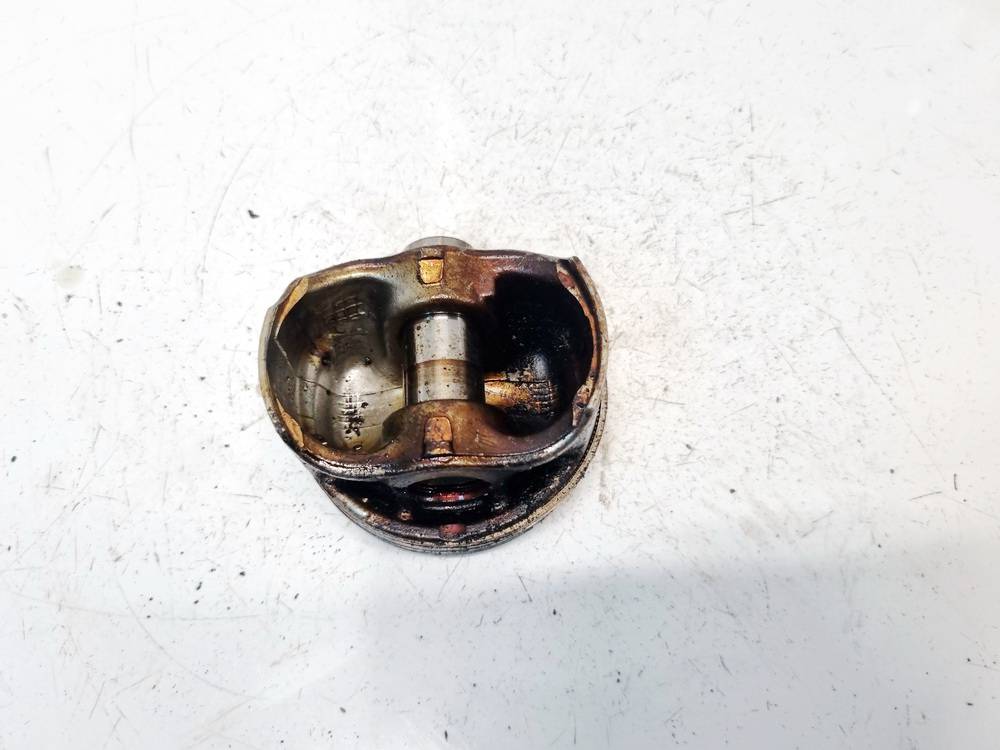 Skoda Superb 2011 Tłok