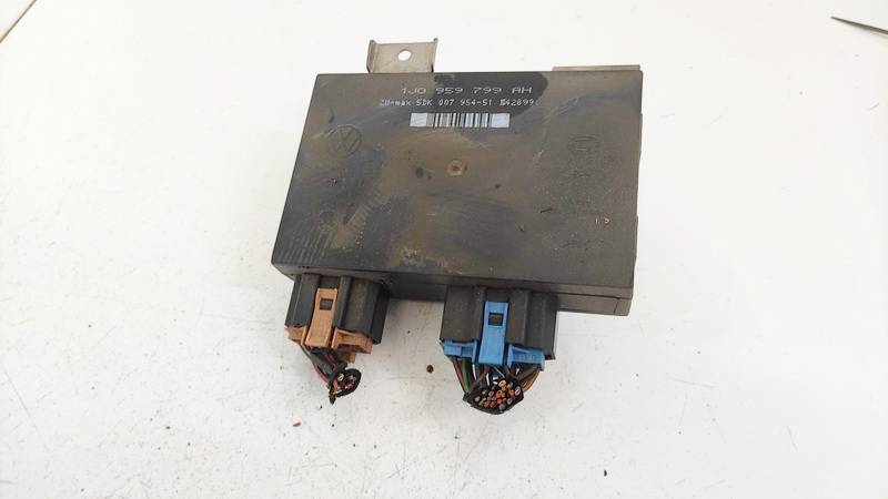 1J0959799AH Volkswagen Golf 1999 General Module Comfort Relay (Unit)