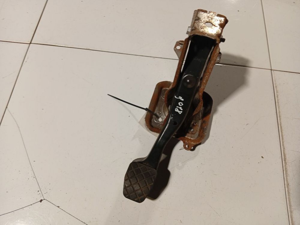 1K1721057AL Skoda Octavia 2009 Pedal work, Brake pedal, Pedal bracket, Clutch pedal