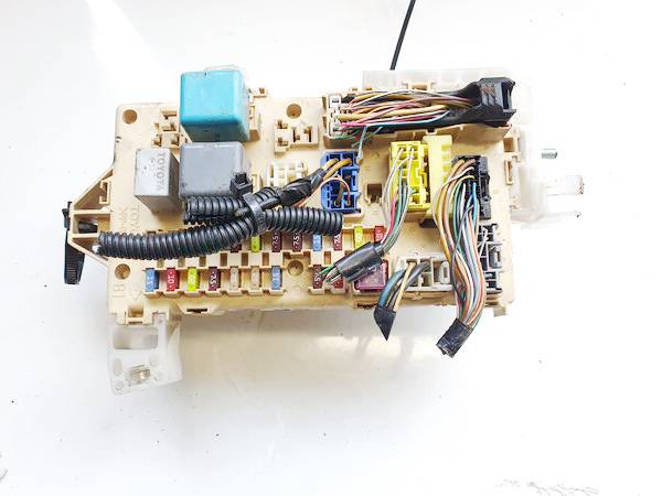 892210F010 Toyota Corolla Verso 2005 Fuse box