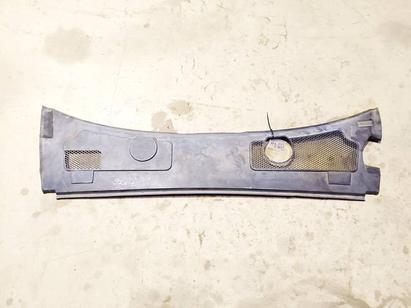 4F1819447 Audi A6 2005 Wiper Muolding - FRONT