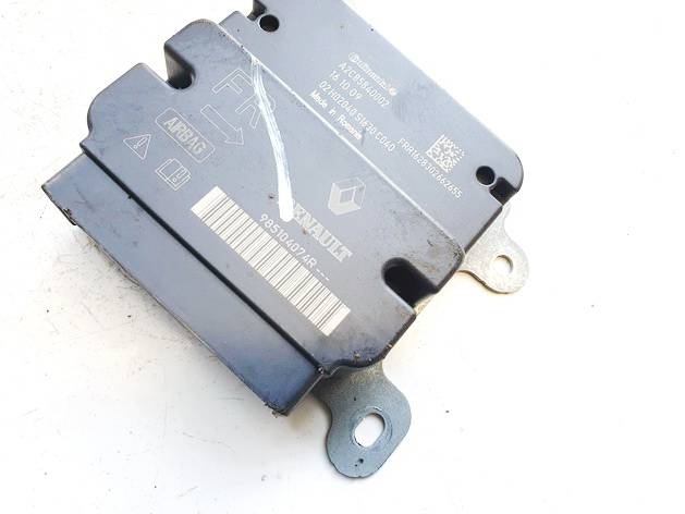 A2C85840002 Renault Zoe 2016 Блок управления AIR BAG