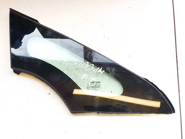 DOT682M3232AS2 Nissan Leaf 2016 Corner quarter window glass - FRONT RIGHT