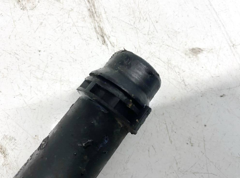 06B121121 Audi A4 2000 Thermostat Housing (Flange) - Thumbnail 2