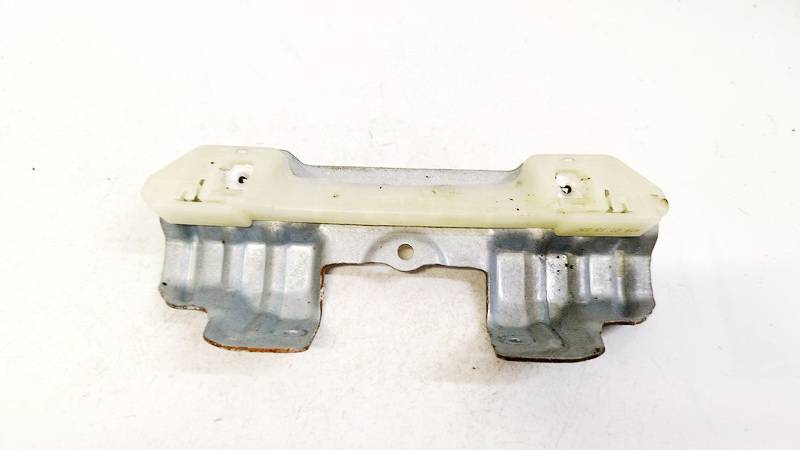 1K0858685B Volkswagen Passat 2013 Other holders