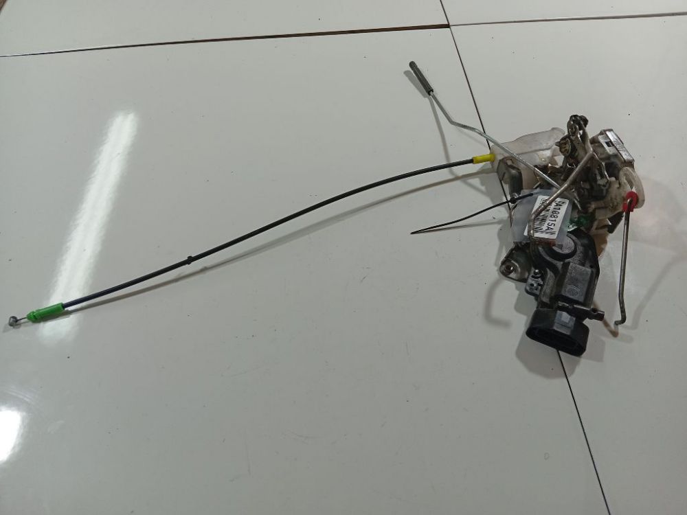 Toyota Aygo 2007 Zamek drzwi - PRZEDNIE LEWE