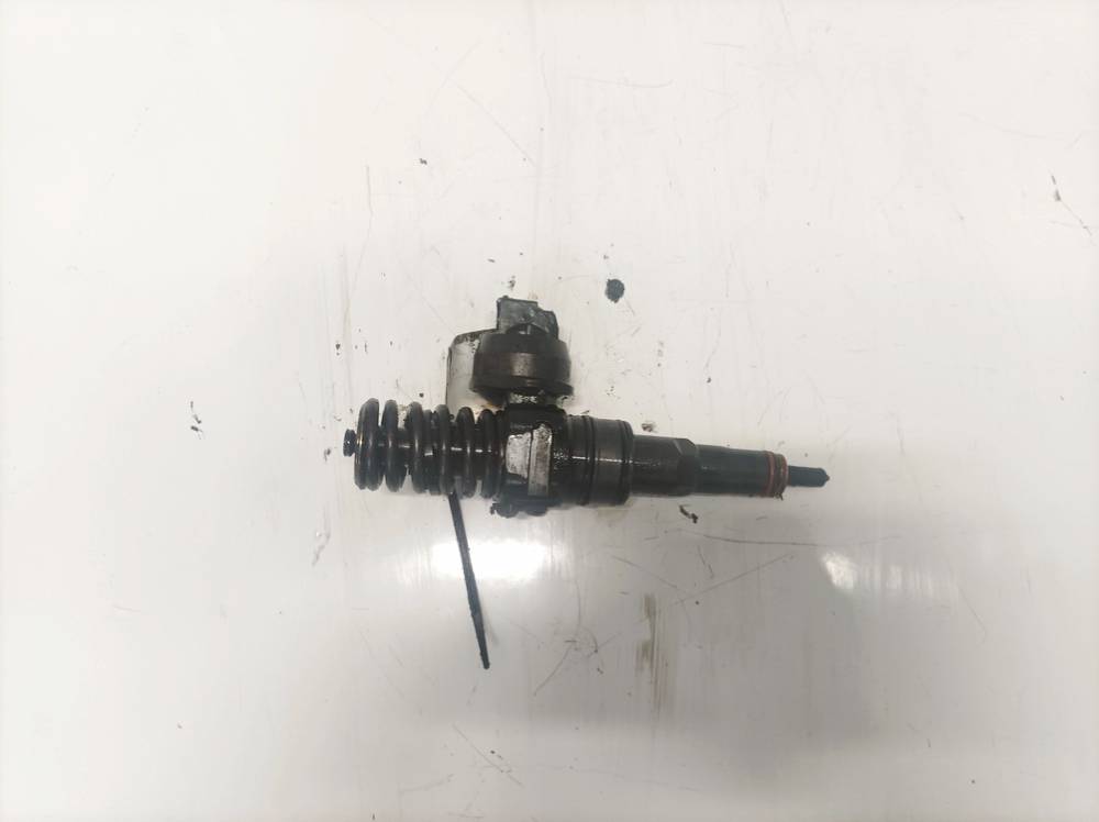 038130073AG Volkswagen Golf Plus 2005 Fuel Injector