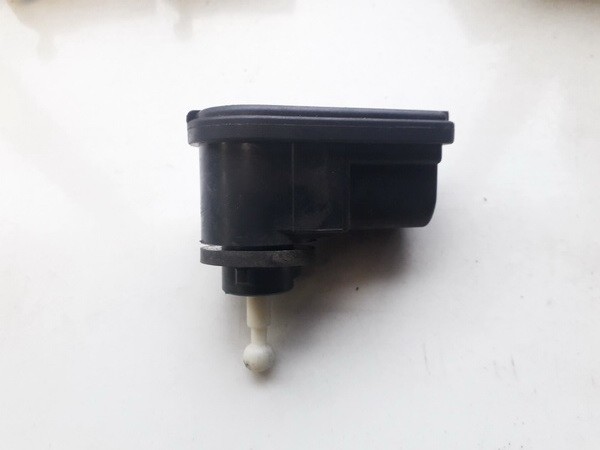 4M5X13K198AA Ford Focus 2005 Zibinto aukscio reguliatorius (korektorius)