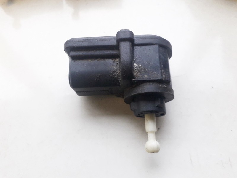 4M5X13K198AA Ford Focus 2005 Zibinto aukscio reguliatorius (korektorius) - Thumbnail 2