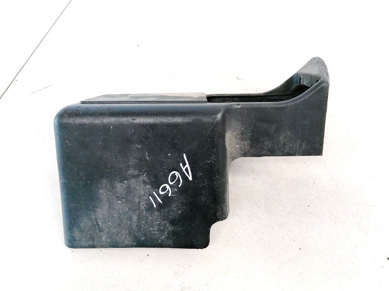 8D0972807 Audi A4 1996 PLASTICOS-OTRAS PIEZAS DE COCHE