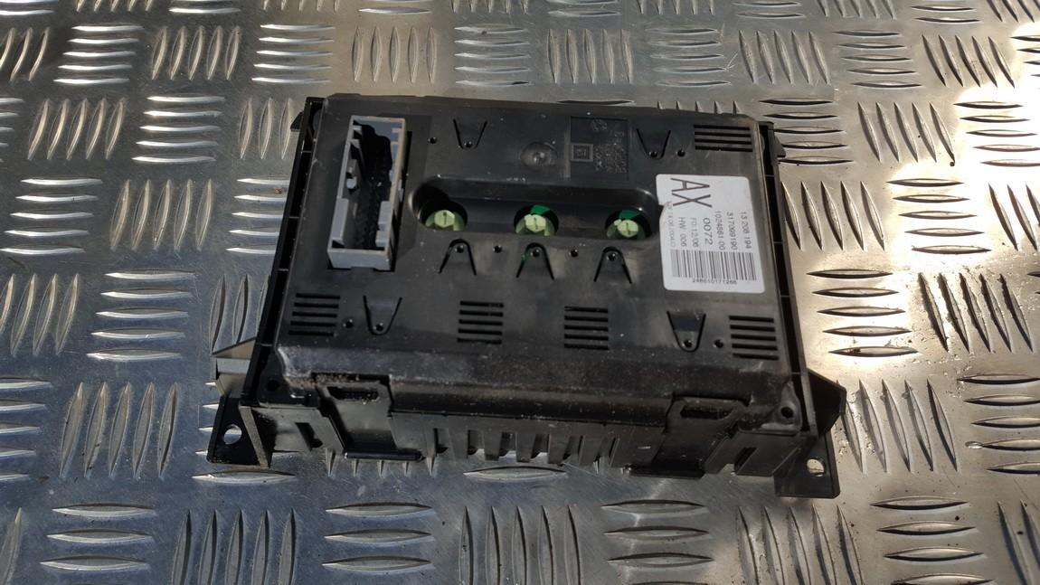 102486100 Opel Astra 2006 Dashboard Radio Display (Clock,Info Monitor,BORD COMPUTER)