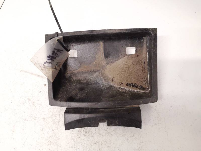 8687478 Volvo V50 2004 Pelenine