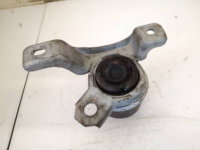 Volvo S80 2008 Variklio pagalves bei Greiciu dezes pagalves - Thumbnail 3