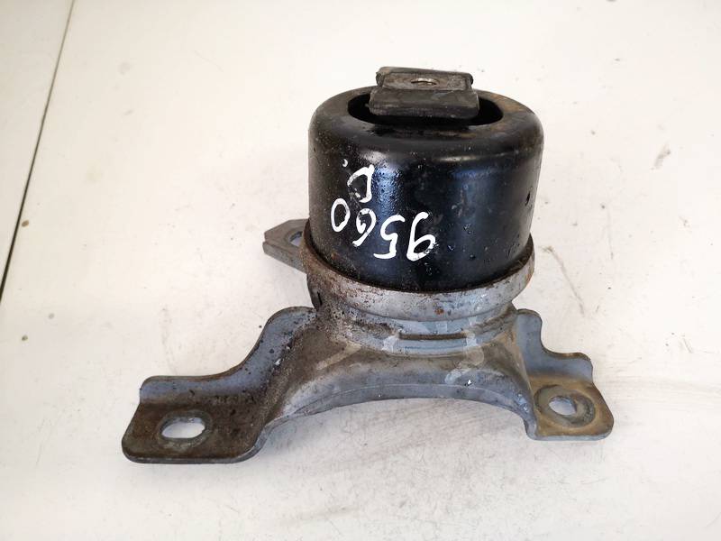 Volvo S80 2008 Variklio pagalves bei Greiciu dezes pagalves - Thumbnail 2