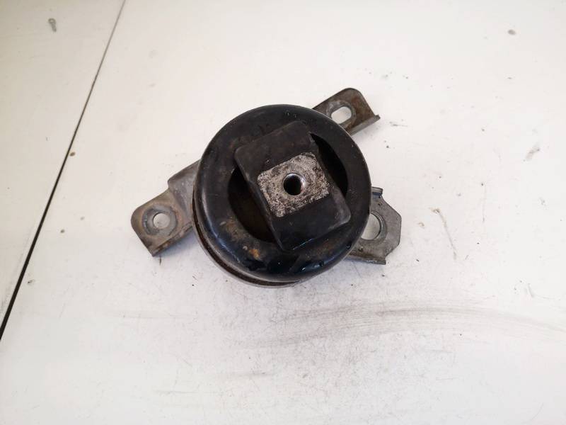 Volvo S80 2008 Variklio pagalves bei Greiciu dezes pagalves