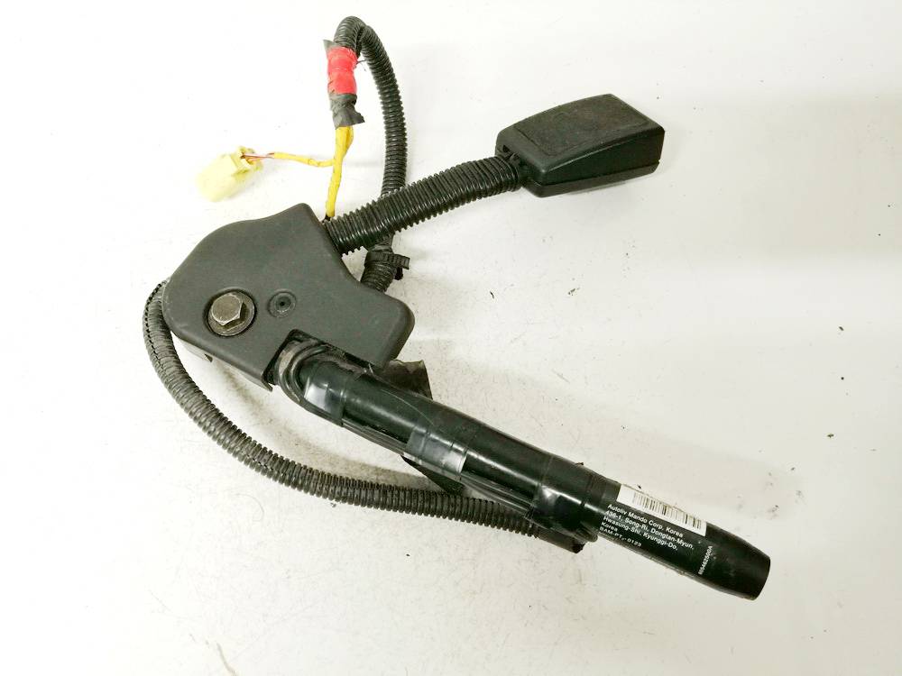 605462500A Hyundai Sonata 2006 Seat belt holder (Seat belt Buckle) - FRONT LEFT