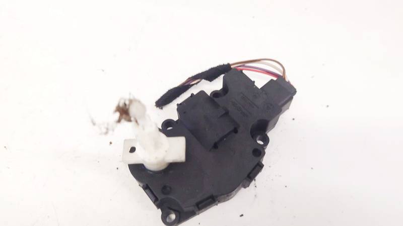 412650750 BMW 5-Series 2012 Heater Vent Flap Control Actuator Motor - Thumbnail 2