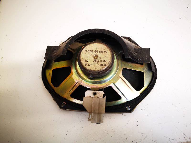 G07B66960A Mazda Premacy 2001 Altavoz del panel - Thumbnail 2