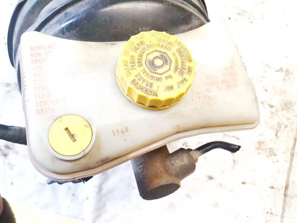 320670094 Audi A6 2003 Brake Master Cylinder Reservoir