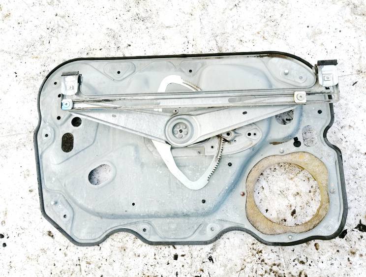 4M51A045H16A Ford Focus 2005 Durvju loga pacēlājs - PRIEKŠA PA LABI - Thumbnail 2