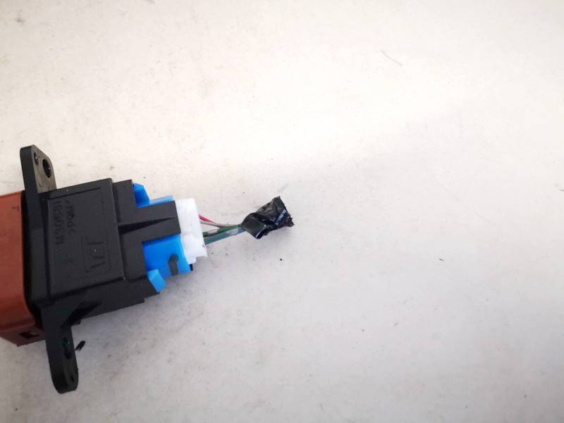 m30581 used Hazard switch Honda Civic 2008 1.4L EIS01822672 Used