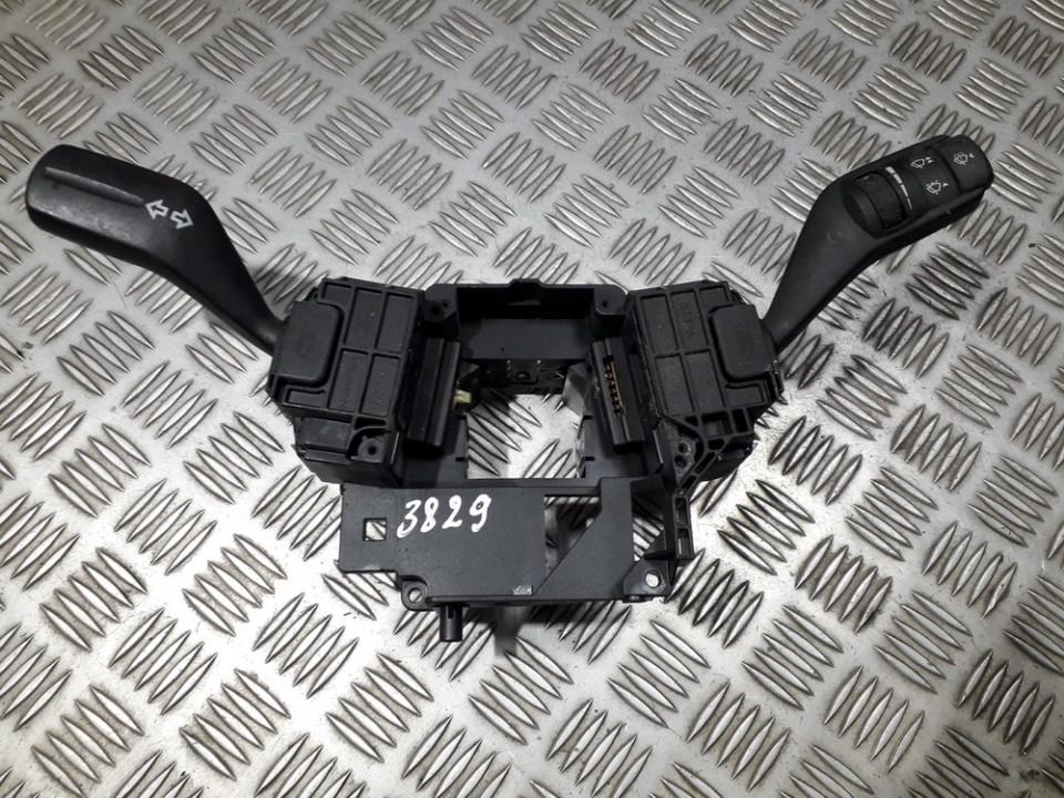 4M5T13N064EH Ford Focus 2006 Posukiu, Sviesu ir valytuvu rankeneliu komplektas