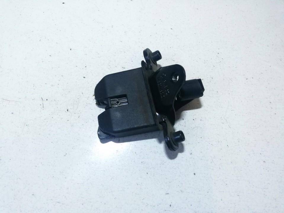 1Z5827501D Skoda Octavia 2006 Galinio Dangcio spyna G. (kapoto)