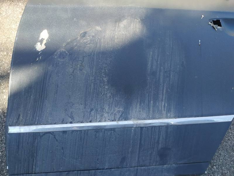 Volkswagen Passat 2006 arrière gauche garniture porte de moulage