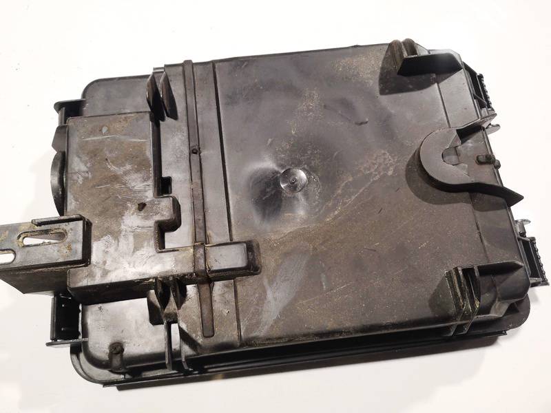 8D0927613 Volkswagen Passat 2001 Fuse box - Thumbnail 2