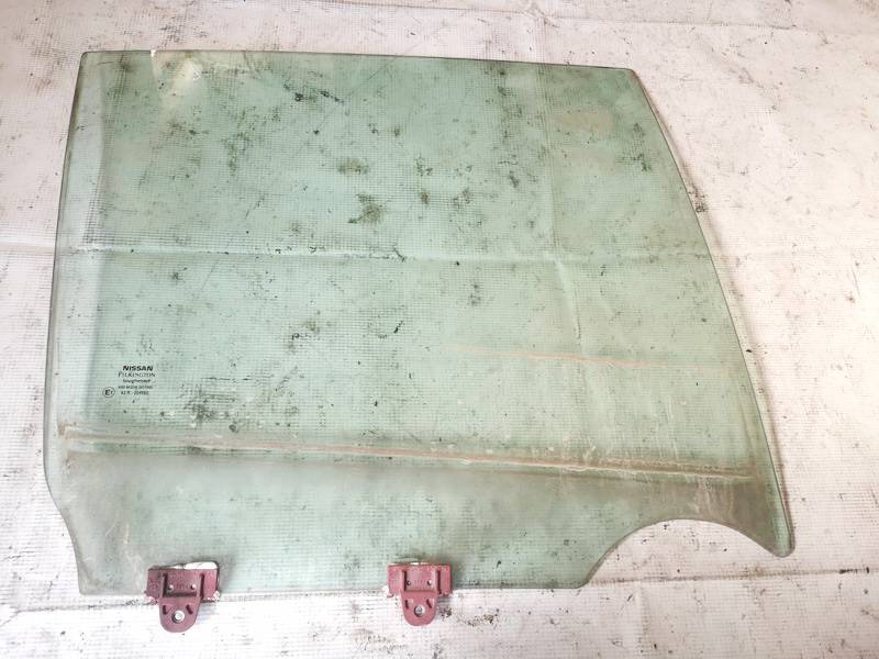 AS2 Volkswagen Touran 2014 Duru stiklas G.D.