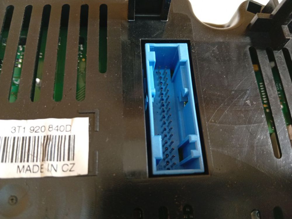 VD104809100839110314 Skoda Superb 2009 Speedometers - Cockpit - Speedo Clocks Instrument - Thumbnail 3