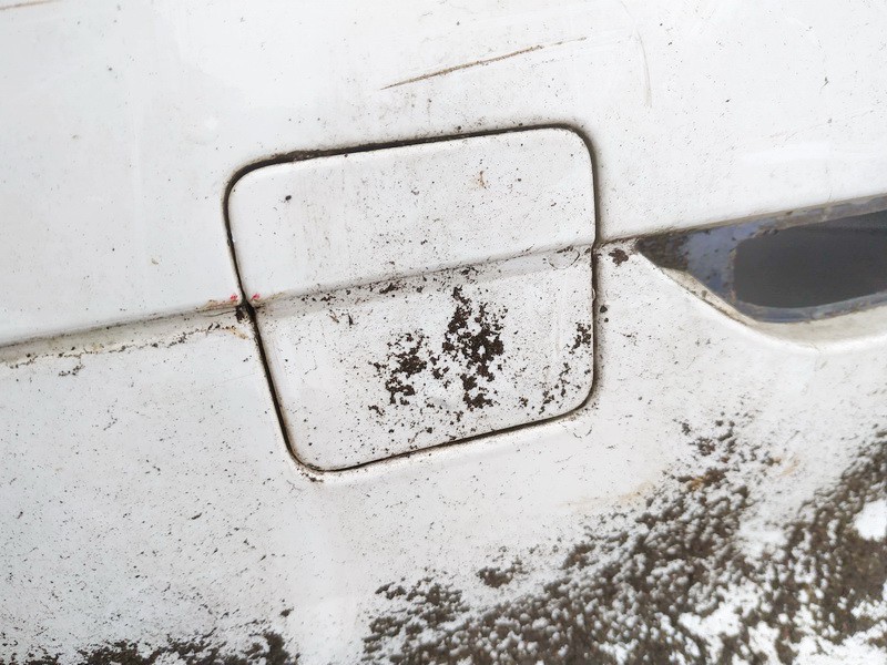 BMW 5-Series 2005 Zaślepka ucha holowniczego - TYLNE