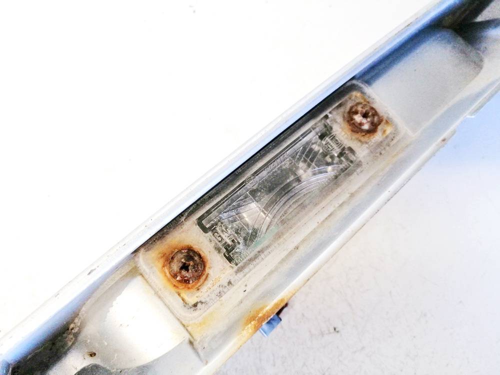 E122877R4 Opel Zafira 2000 Number plate light - REAR