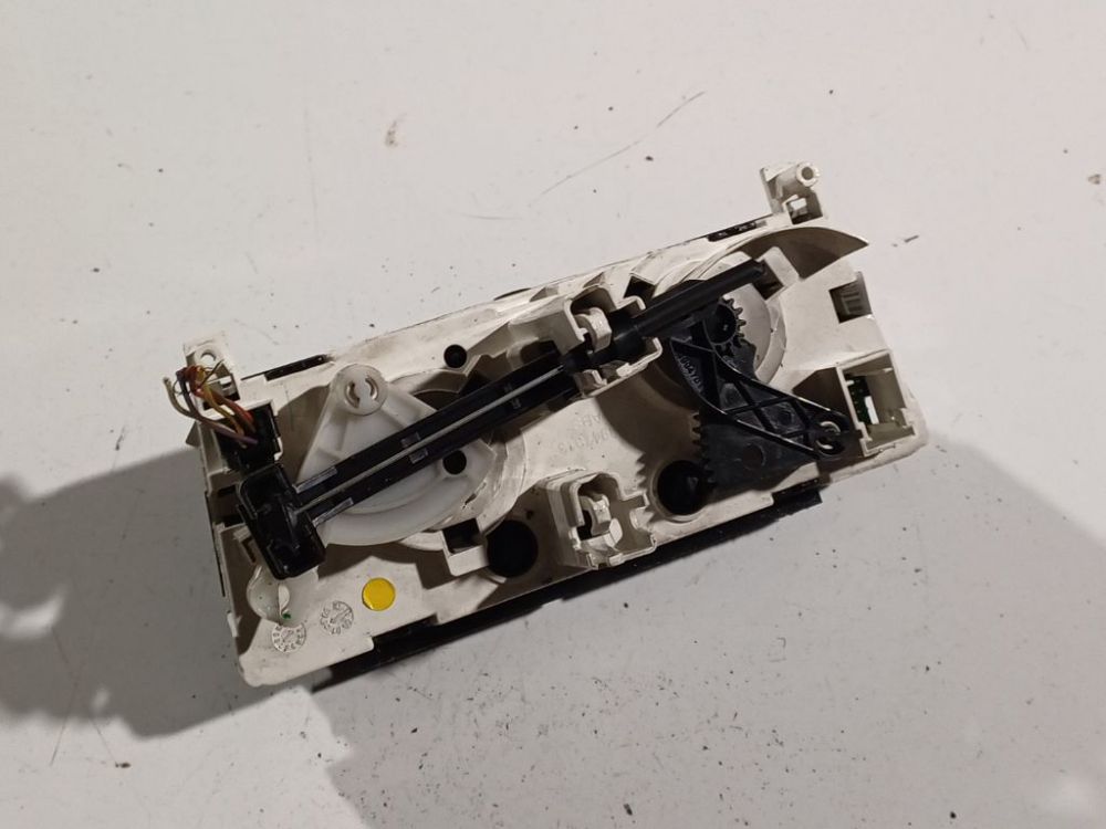 T1000220K Peugeot 308 2008 Heizungsbedienteil Klimabedienteil - Thumbnail 2