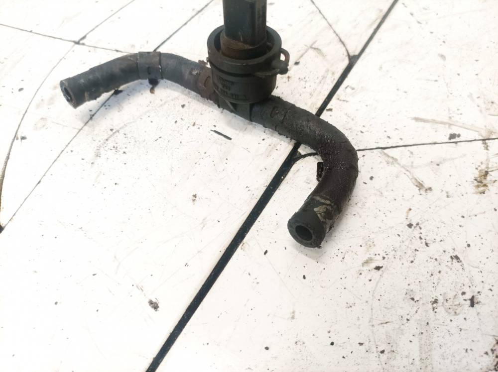 038906081B Skoda Fabia 2006 Fuel Temperature Sensor - Thumbnail 2