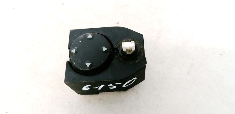 8D0959565 Audi A4 1996 Wing mirror control switch (Exterior Mirror Switch)