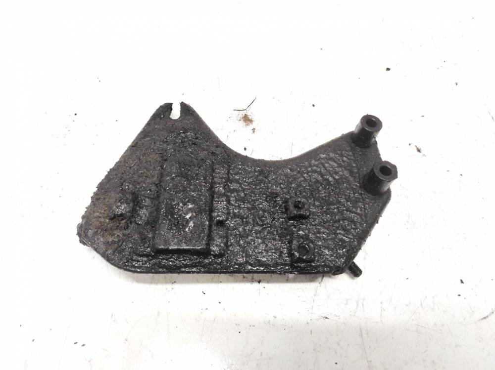 Audi A6 1999 Engine Mount Bracket and Gearbox Mount Bracket