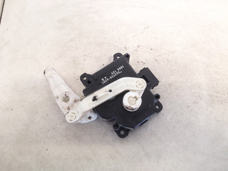 0637006231 0637006231 Heater Vent Flap Control Actuator Motor Toyota