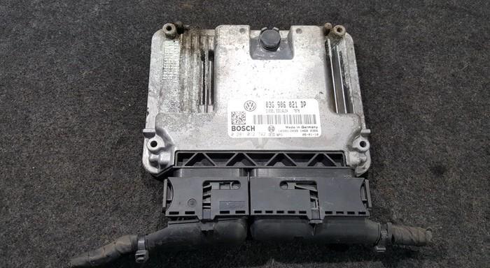 03G906021DP Volkswagen Passat 2007 CALCULATEUR MOTEUR
