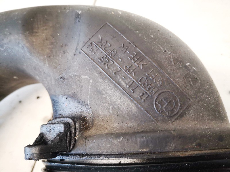 13712248154 BMW 5-Series 2000 Interkulera šļūtene - Thumbnail 3