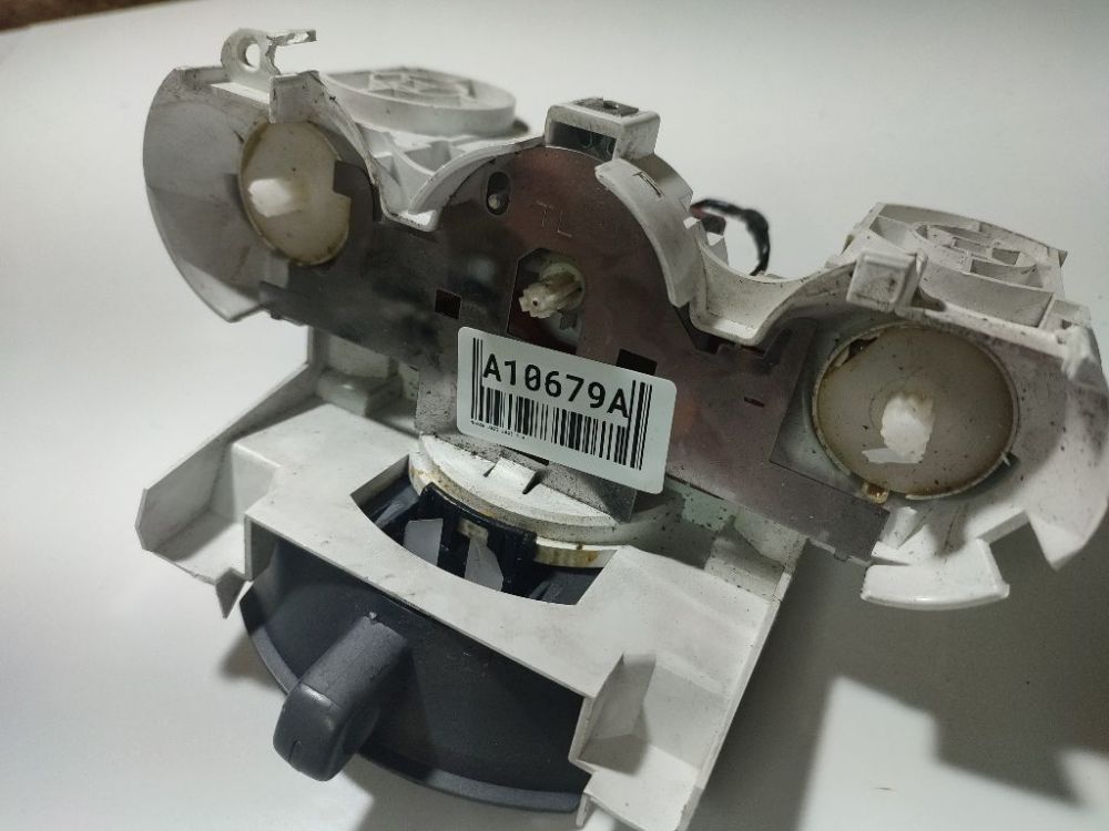 Honda Jazz 2003 Climate Control Panel (heater control switches) - Thumbnail 4