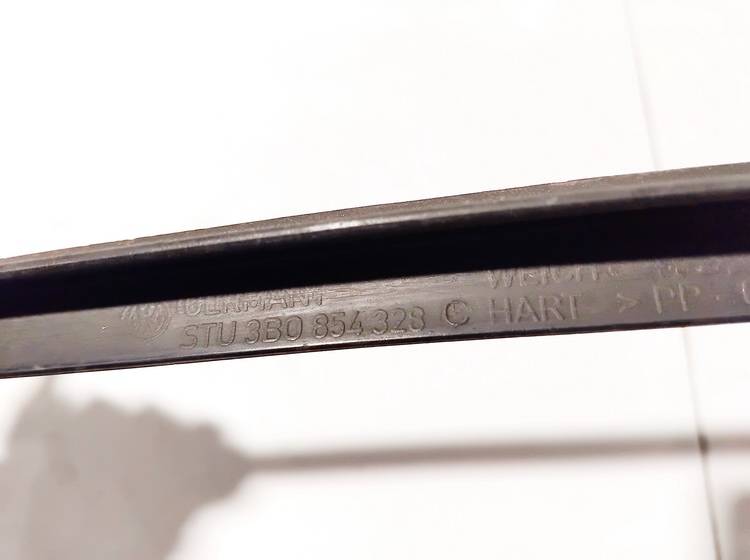 3B0854328C Skoda Superb 2003 Listwa szyby drzwi - PRZEDNIE PRAWE - Thumbnail 3