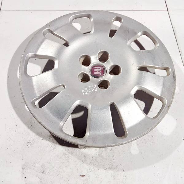 51894538 Fiat Doblo 2012 Dekielki kół R16