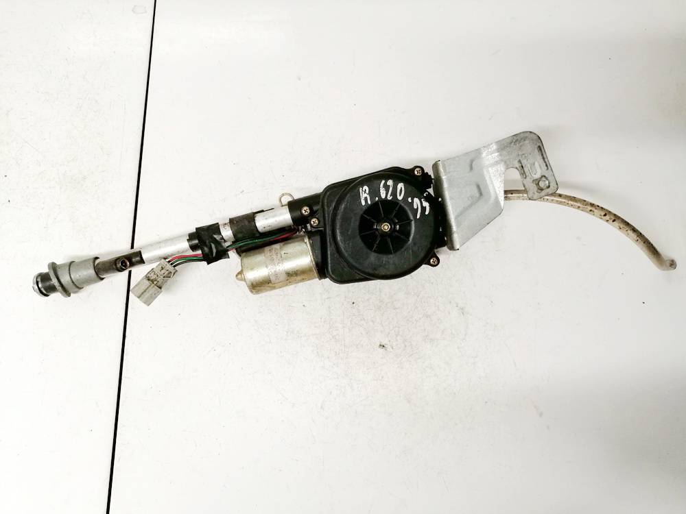 39150SN8E000XA Rover 600-Series 1995 Antenna (GPS Antenna)(Aerial Antenna)