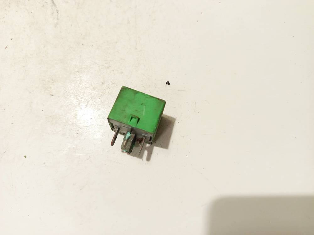 12V35A03531 Peugeot 206 2002 RELÉ PARA AUTOMÓVIL