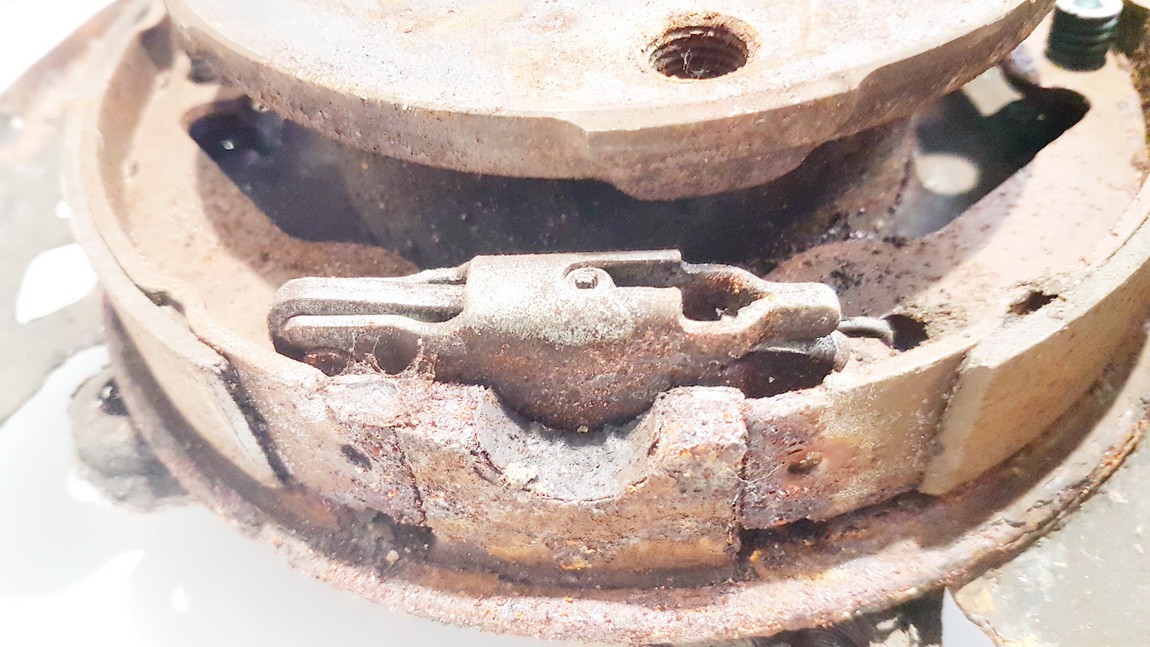 Audi Q7 2007 Mechanizm hamulca ręcznego - Thumbnail 3